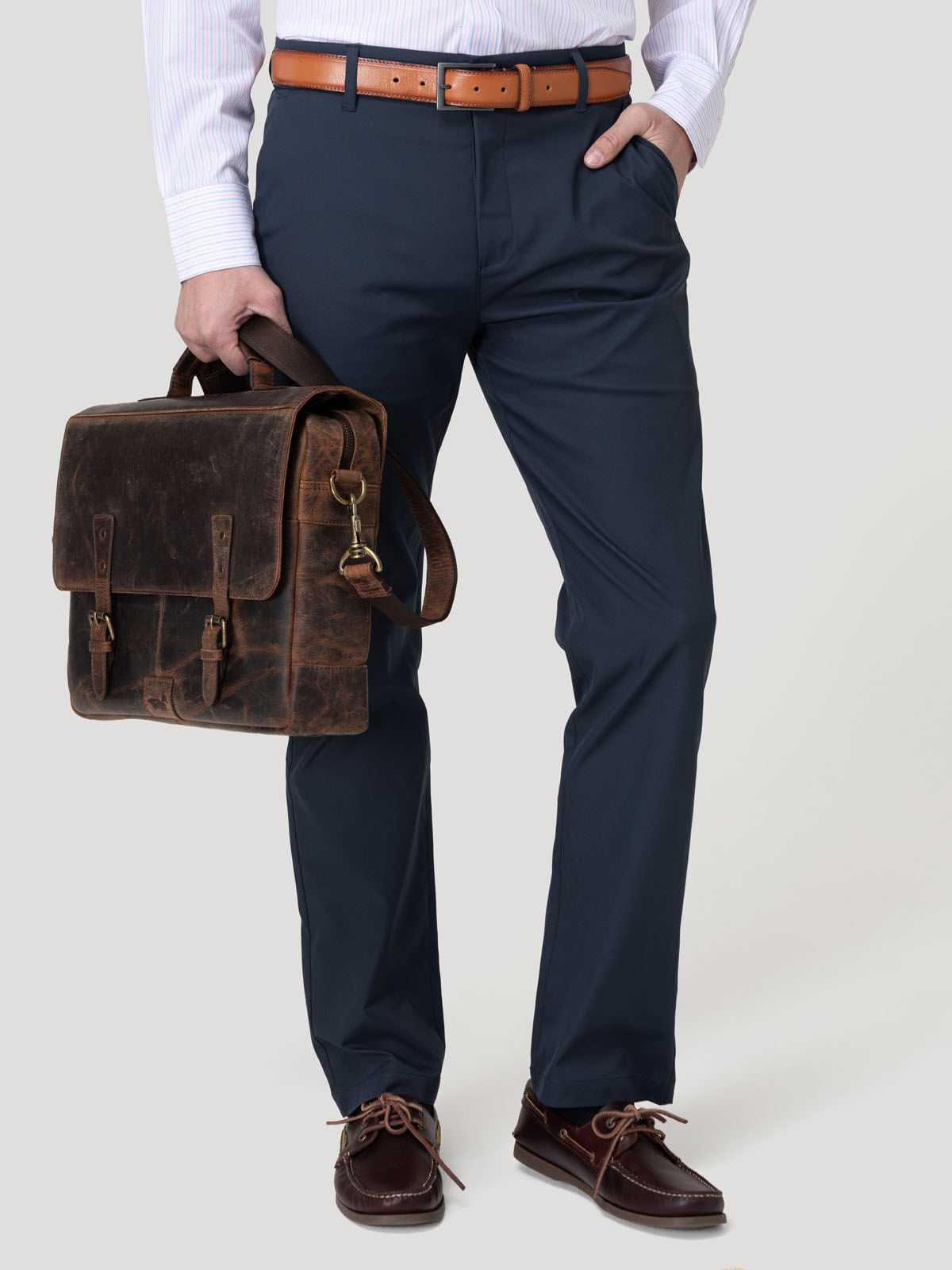 Pantalon Chino H Travel Navy Hombre 4