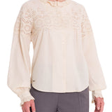 Blusa M Encaje Lhotse Crema Mujer 4